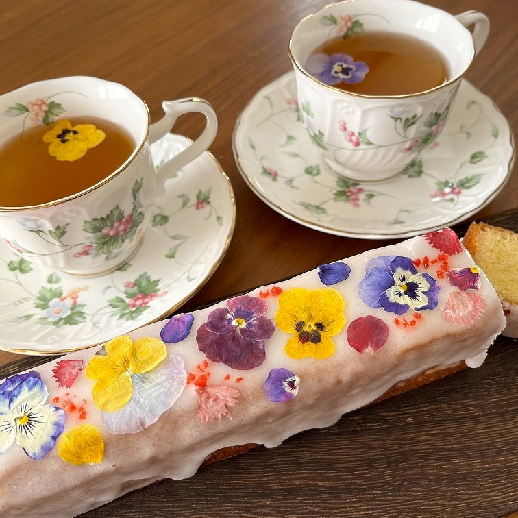 【送料無料】お花のパウンドケーキ